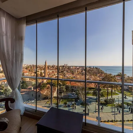 Lovely Flat With Sea View Near Beach In Muratpasa